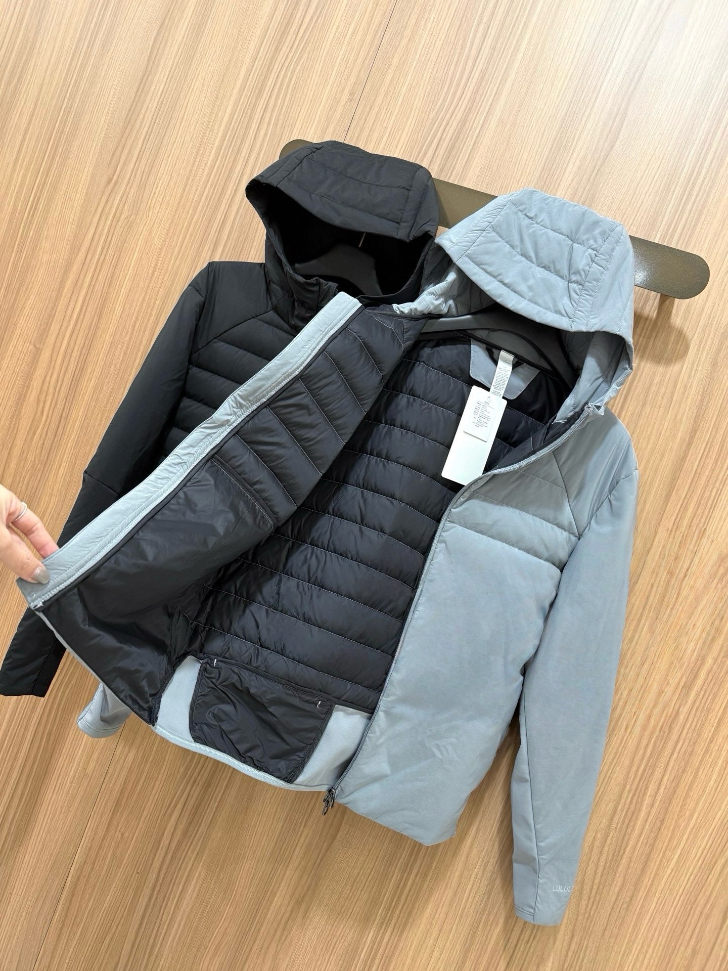 Down for It All Ultra-Light Slimming Goose Down Jacket – High-Performance "Ribbed" Puffer – Zero-Weight Warmth with Underarm Stretch Panels for Fitness & Style