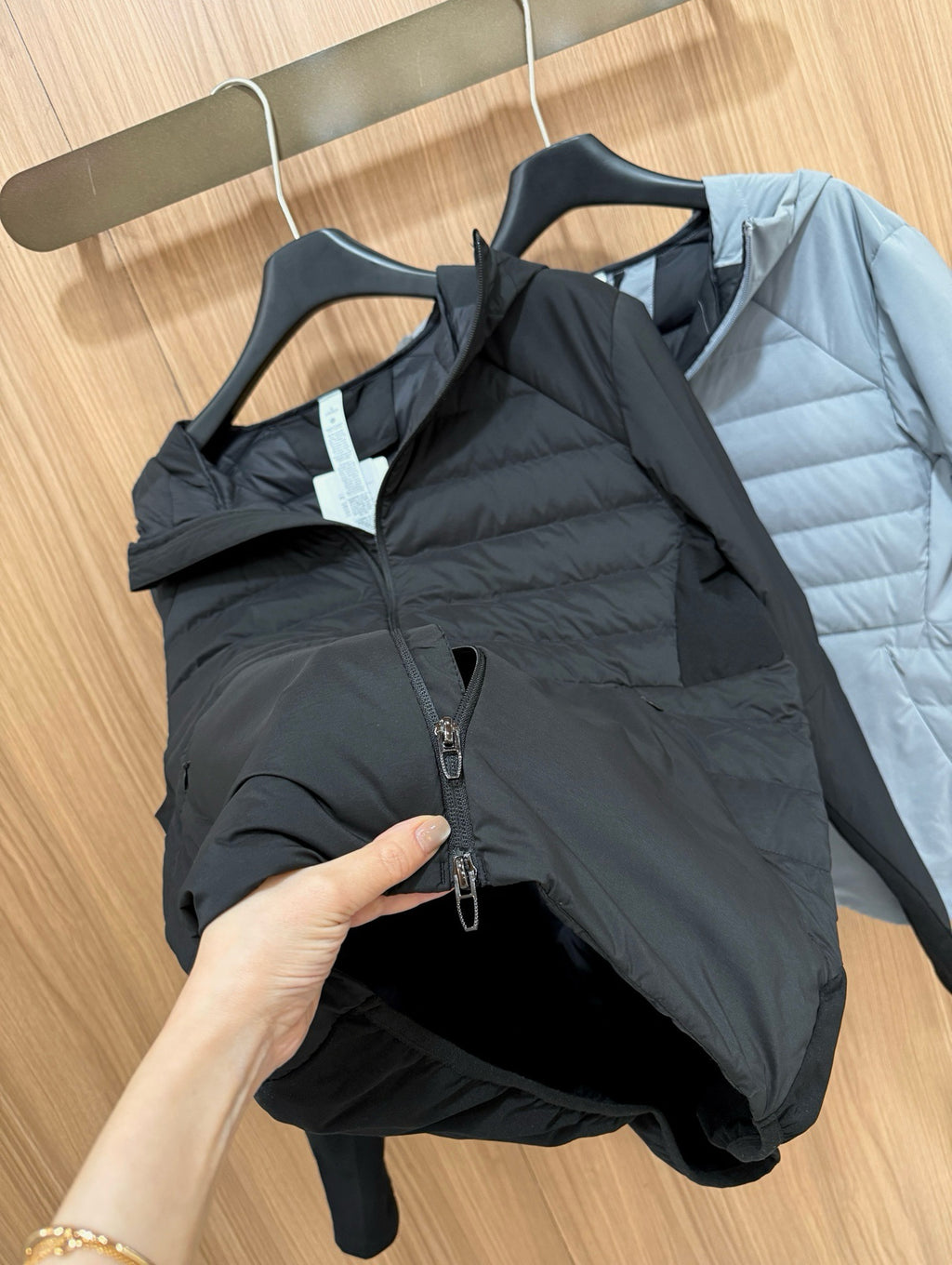 Down for It All Ultra-Light Slimming Goose Down Jacket – High-Performance "Ribbed" Puffer – Zero-Weight Warmth with Underarm Stretch Panels for Fitness & Style