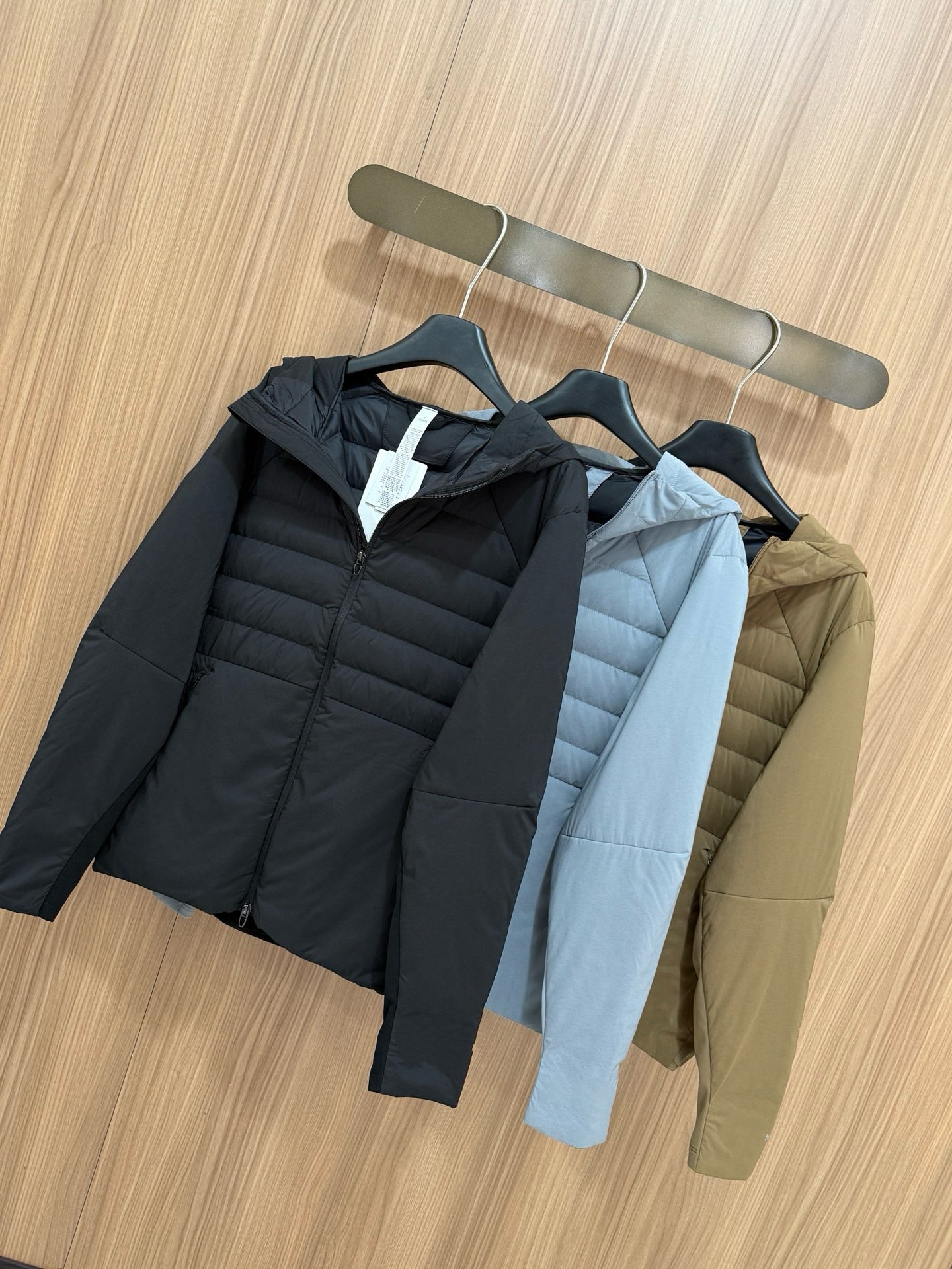 Down for It All Ultra-Light Slimming Goose Down Jacket – High-Performance "Ribbed" Puffer – Zero-Weight Warmth with Underarm Stretch Panels for Fitness & Style