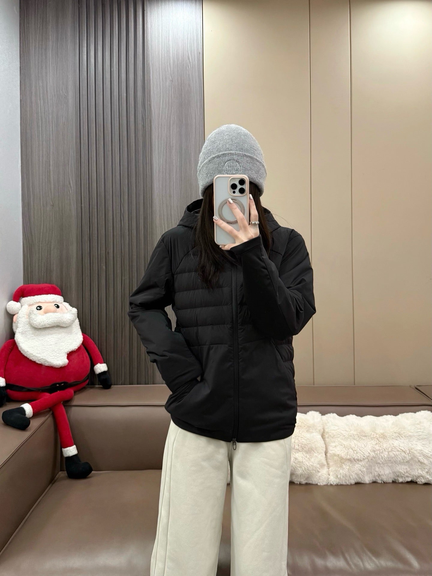 Down for It All Ultra-Light Slimming Goose Down Jacket – High-Performance "Ribbed" Puffer – Zero-Weight Warmth with Underarm Stretch Panels for Fitness & Style