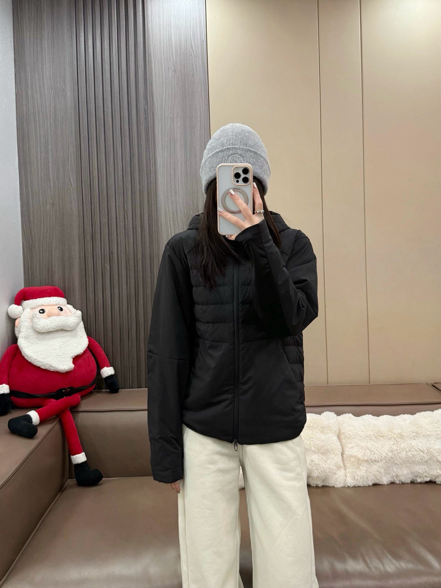 Down for It All Ultra-Light Slimming Goose Down Jacket – High-Performance "Ribbed" Puffer – Zero-Weight Warmth with Underarm Stretch Panels for Fitness & Style