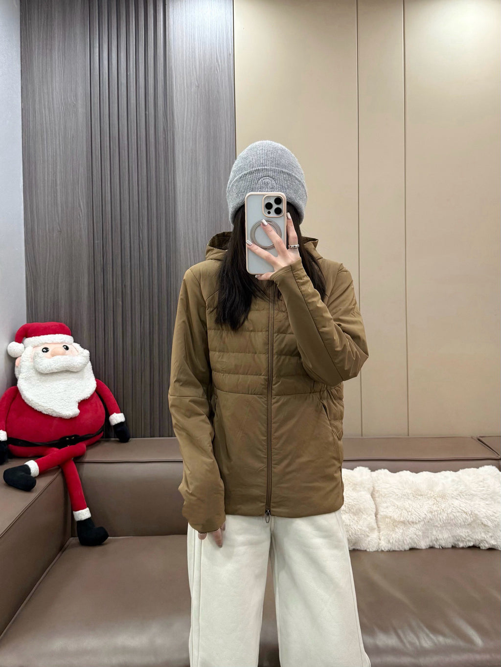 Down for It All Ultra-Light Slimming Goose Down Jacket – High-Performance "Ribbed" Puffer – Zero-Weight Warmth with Underarm Stretch Panels for Fitness & Style