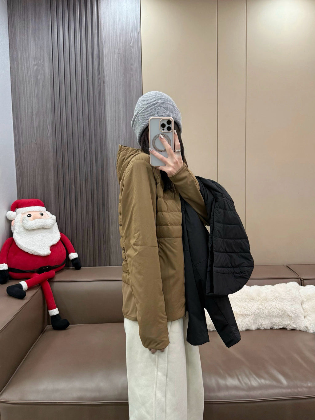 Down for It All Ultra-Light Slimming Goose Down Jacket – High-Performance "Ribbed" Puffer – Zero-Weight Warmth with Underarm Stretch Panels for Fitness & Style