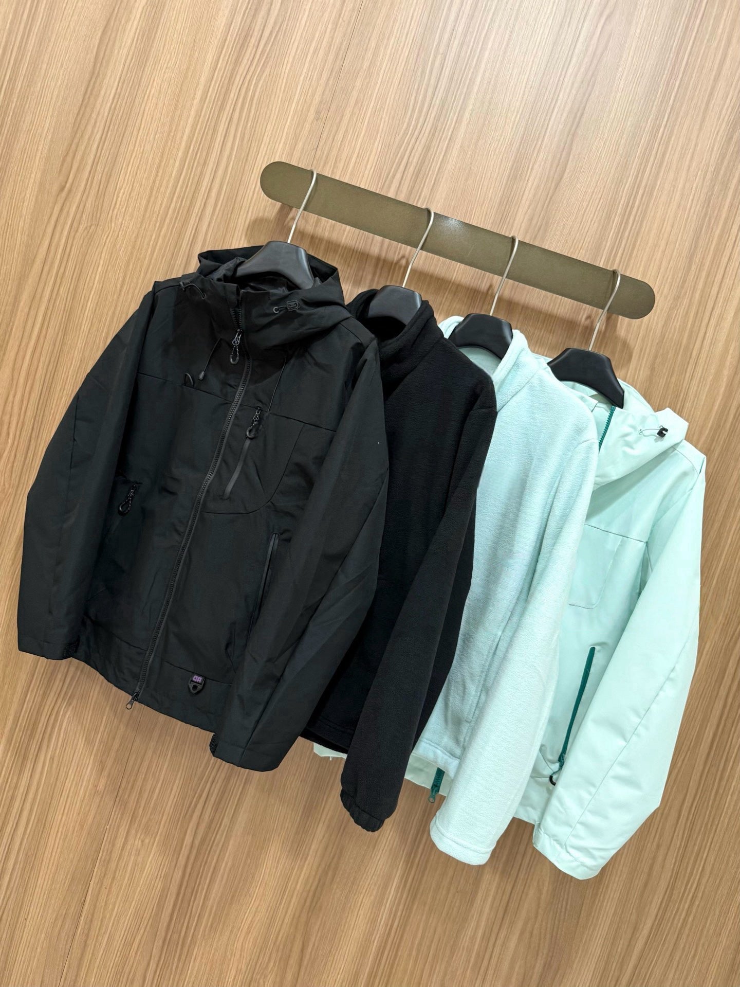 3-in-1 Waterproof Outdoor Shell Jacket with Detachable Grid Fleece Inner – Ultra-Light Thermal Windbreaker for Hiking & Daily Wear Unisex 7 Colors