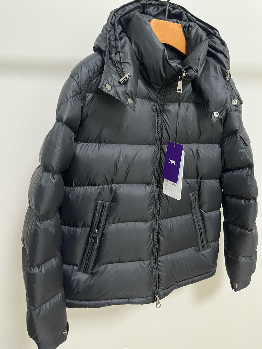 Goose DownJacket hooded  Man Unisex Endurable Easy Clean Warm Lightweight 850FP model 1903