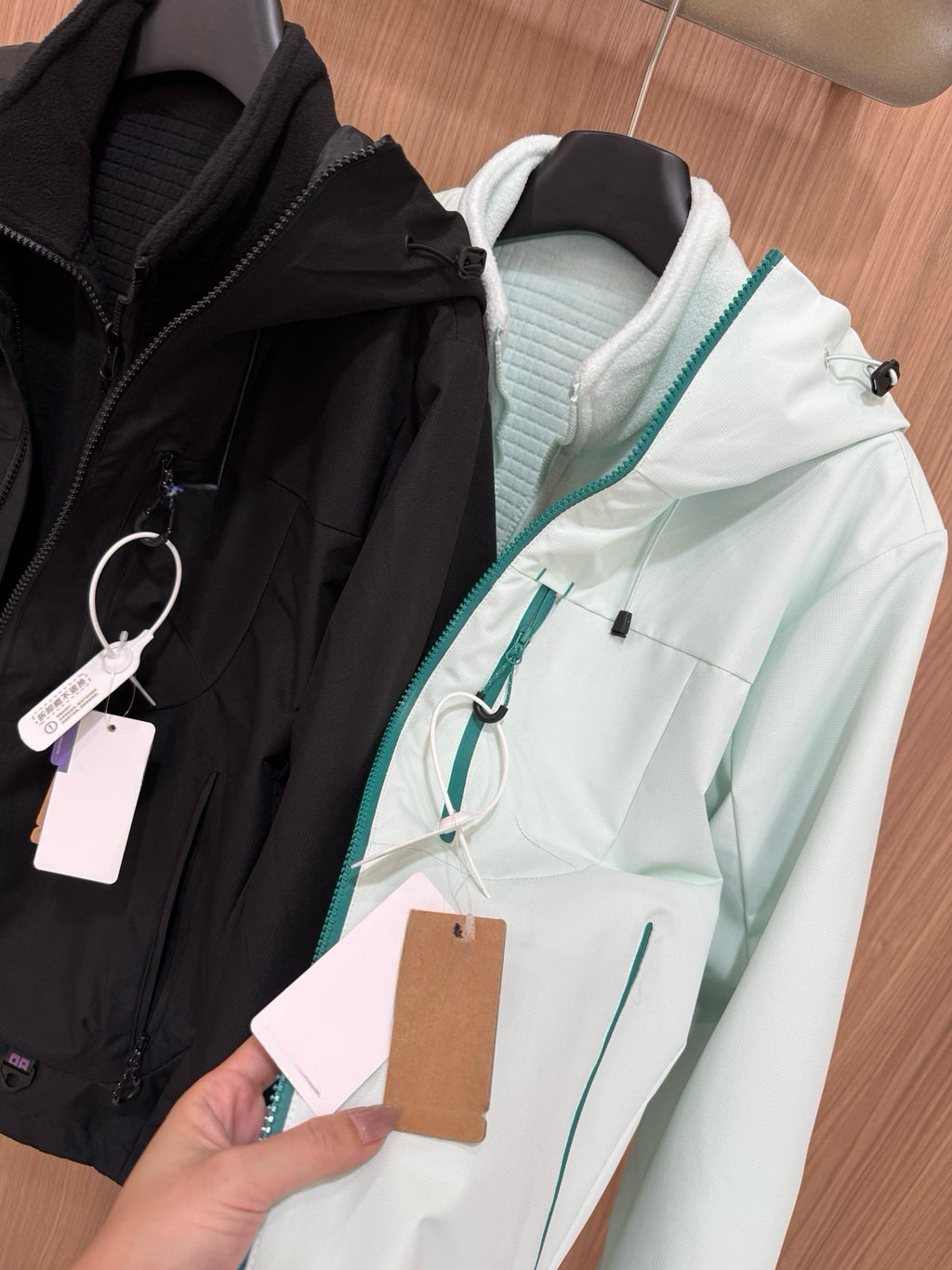 3-in-1 Waterproof Outdoor Shell Jacket with Detachable Grid Fleece Inner – Ultra-Light Thermal Windbreaker for Hiking & Daily Wear Unisex 7 Colors