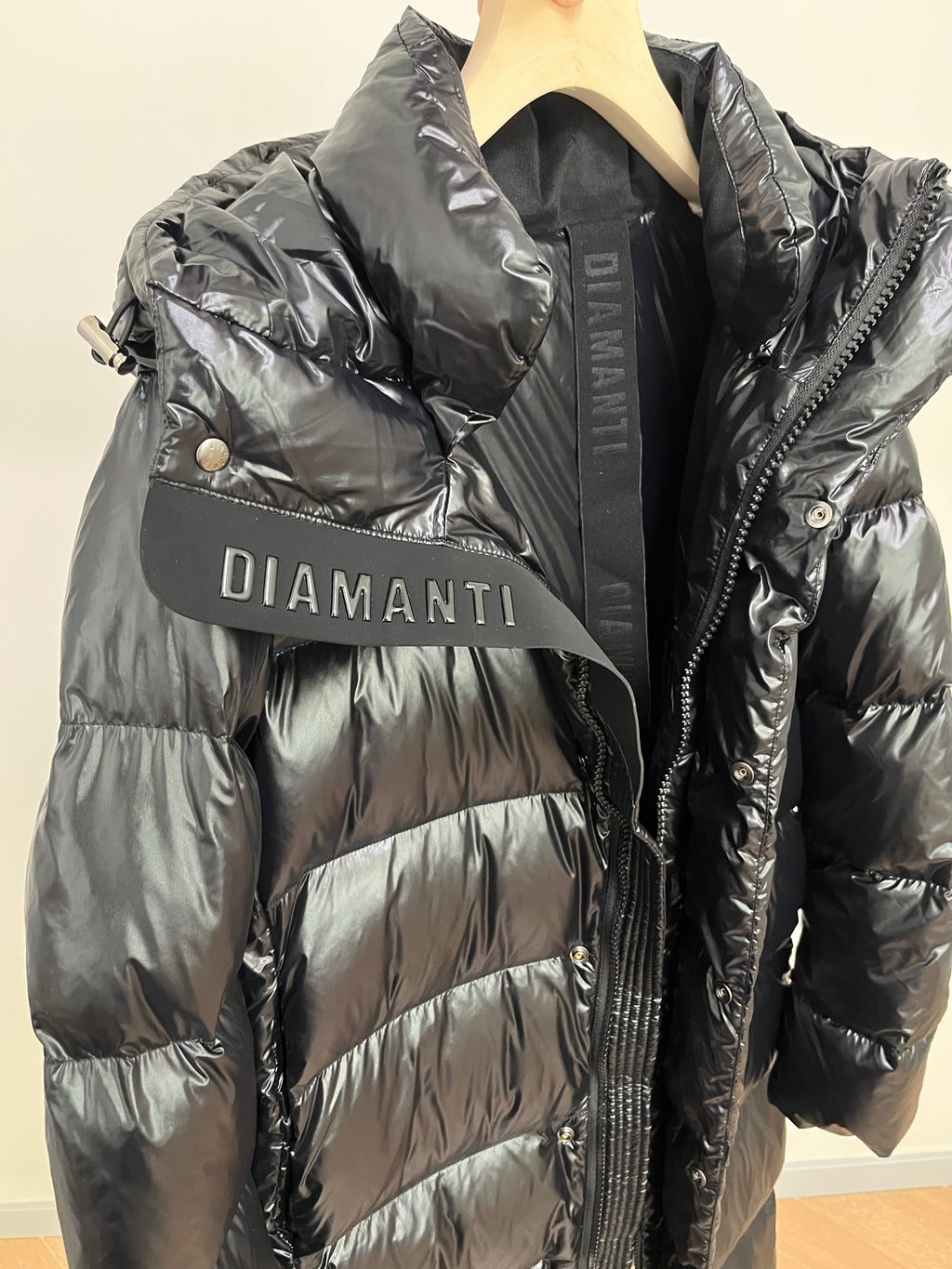 Long Duck Down Jacket With 7  horizontal baffles Hooded Warm Puffy Unisex Women Black White Grey Easy Clean 850FP model2360