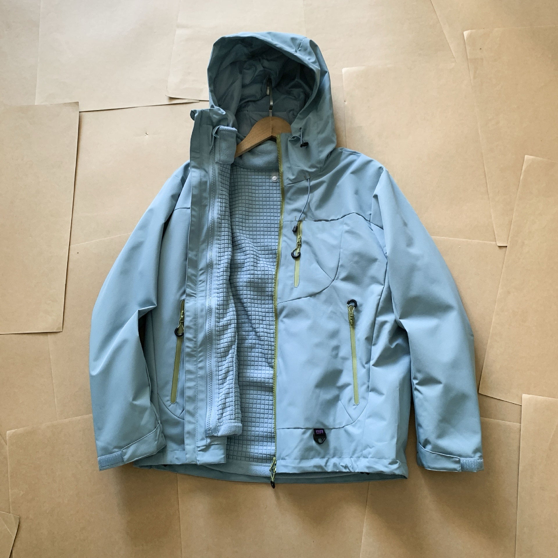 3-in-1 Waterproof Outdoor Shell Jacket with Detachable Grid Fleece Inner – Ultra-Light Thermal Windbreaker for Hiking & Daily Wear Unisex 7 Colors