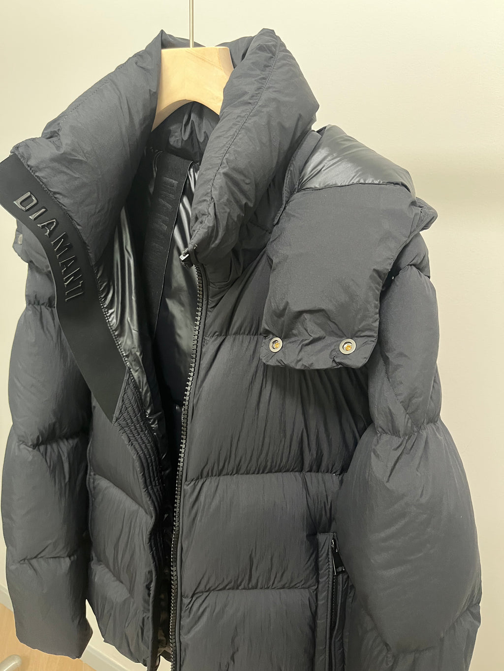 White Duck Down Hooded Jacket Puffy Fluffy Woman Cloud-like Soft Warm Unisex Man Pocket Hood Black 850FP Model2306