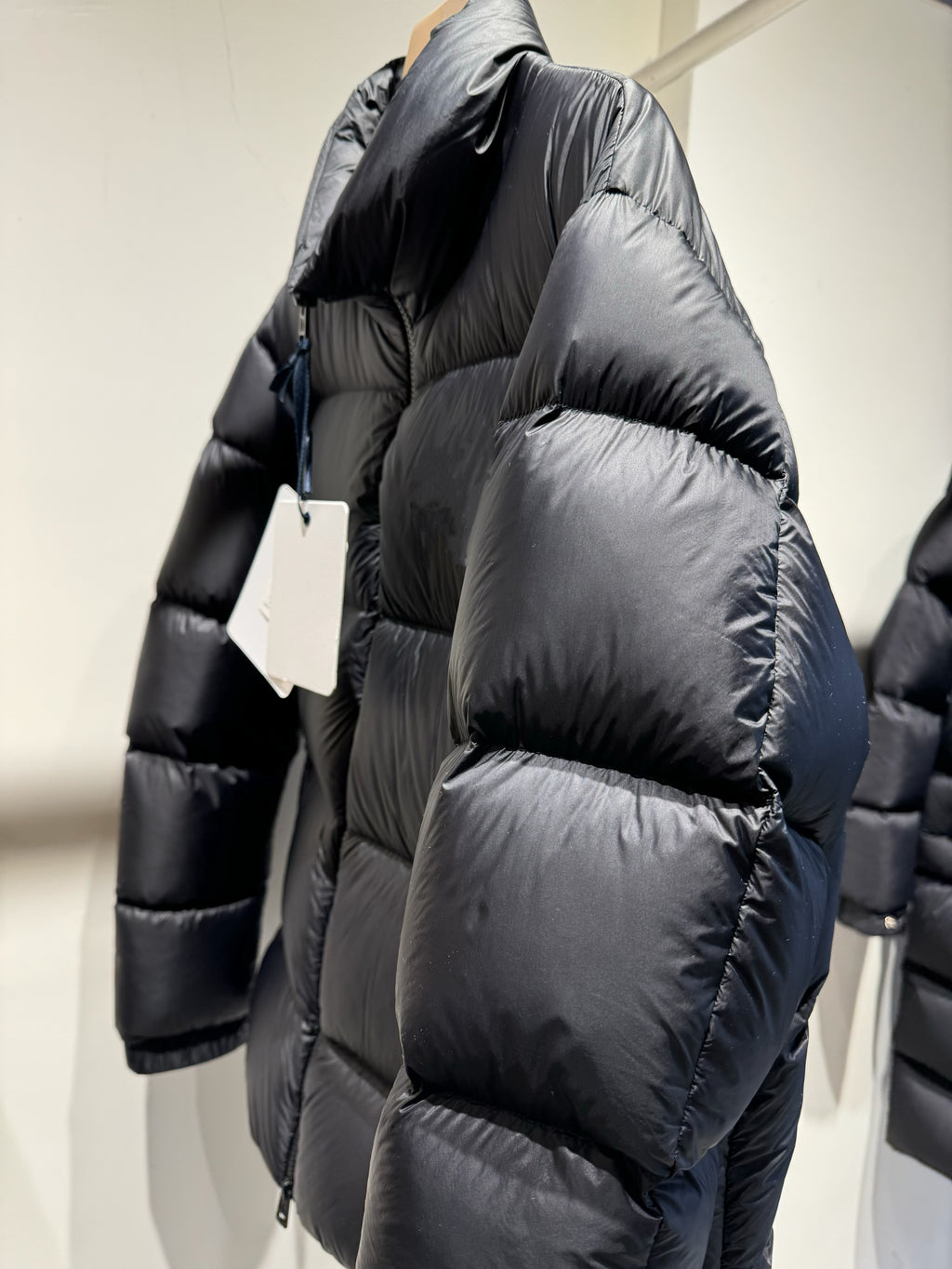 Duck down jacket With Hood Man Women Unisex Warm Black Easy Clean Classic Lightweight model 2452