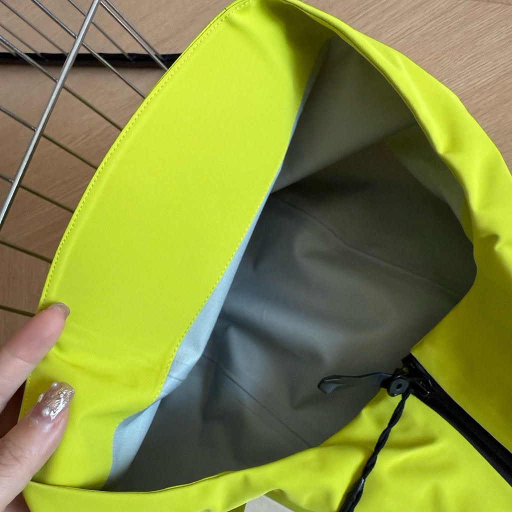 Flix & Ponyo Hooded Outerwear Unisex 800-Fill Power Duck Down 3-in-1 Waterproof Windproof Puffer Jacket Ultra-Light