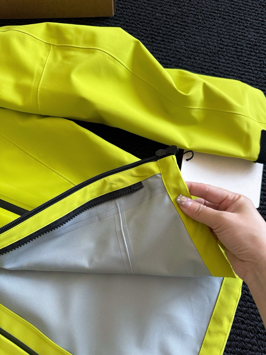 Flix & Ponyo Hooded Outerwear Unisex 800-Fill Power Duck Down 3-in-1 Waterproof Windproof Puffer Jacket Ultra-Light