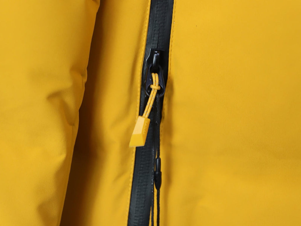 Flix and Ponyo Men's/Women's Waterproof Hooded Duck Down Puffer Jacket for Winter Outdoor Sports Unisex