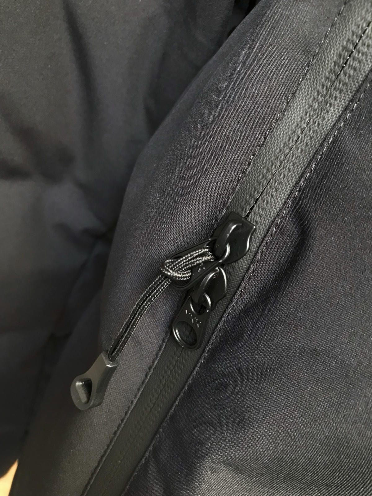 Flix and Ponyo Men's/Women's Waterproof Hooded Duck Down Puffer Jacket for Winter Outdoor Sports Unisex