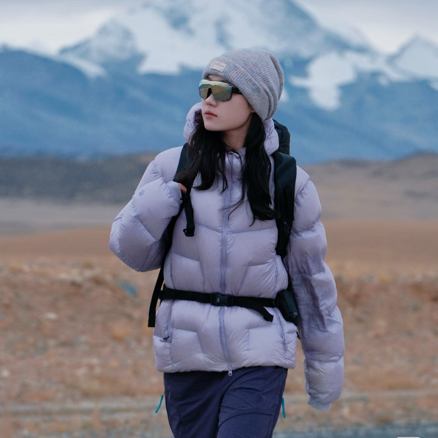 Hooded 1000 Fill Power Water-Repellent Goose Down Lightweight Insulated Outdoor Jacket for Men and Women Unisex Warm  Water-proof with Pocket 1000FP