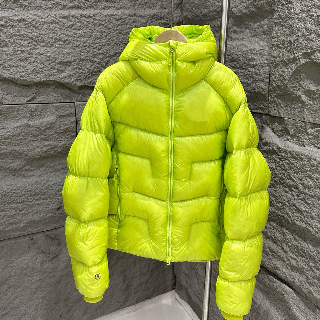 Hooded 1000 Fill Power Water-Repellent Goose Down Lightweight Insulated Outdoor Jacket for Men and Women Unisex Warm  Water-proof with Pocket 1000FP