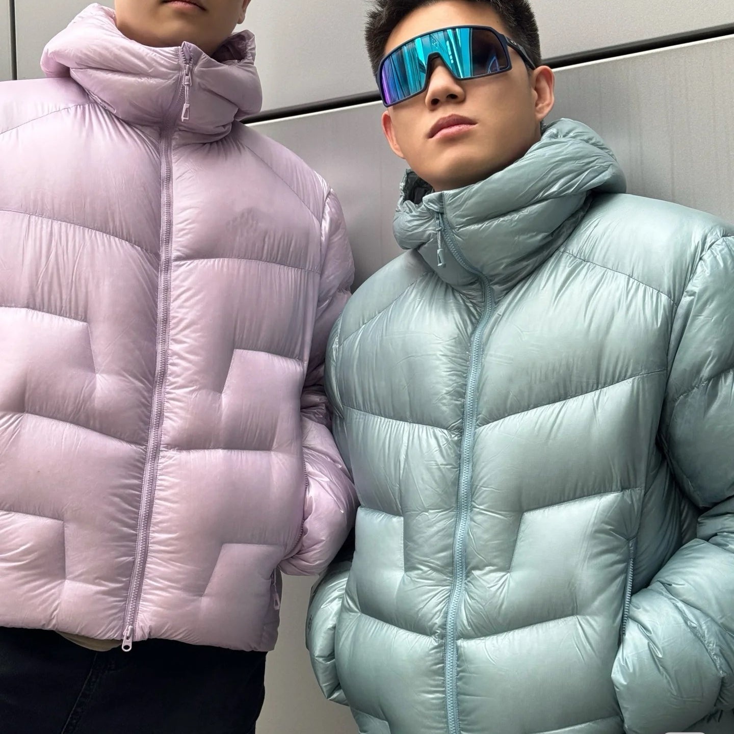 Hooded 1000 Fill Power Water-Repellent Goose Down Lightweight Insulated Outdoor Jacket for Men and Women Unisex Warm  Water-proof with Pocket 1000FP