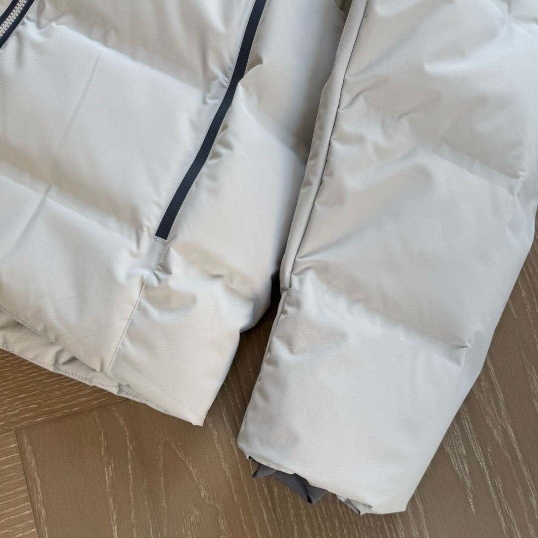 Flix and Ponyo Men's/Women's Waterproof Hooded Duck Down Puffer Jacket for Winter Outdoor Sports Unisex