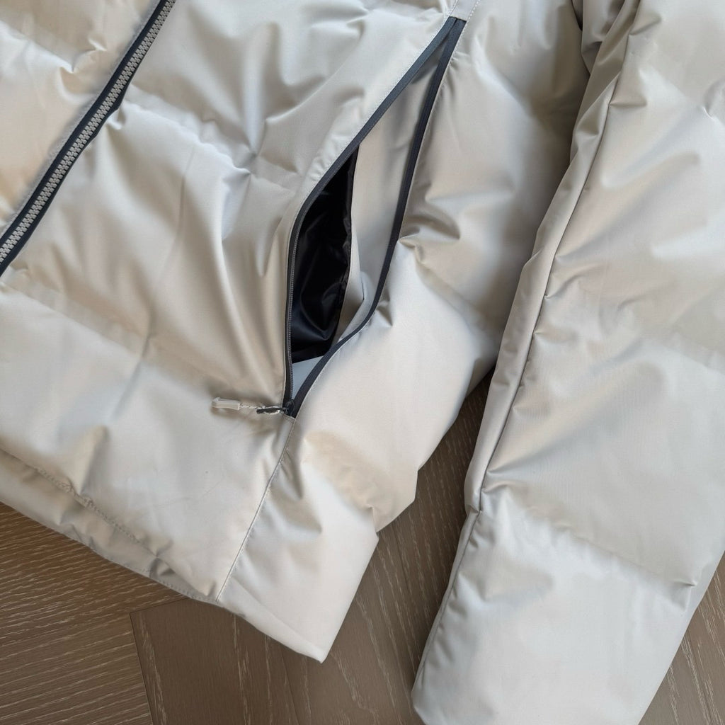 Flix and Ponyo Men's/Women's Waterproof Hooded Duck Down Puffer Jacket for Winter Outdoor Sports Unisex