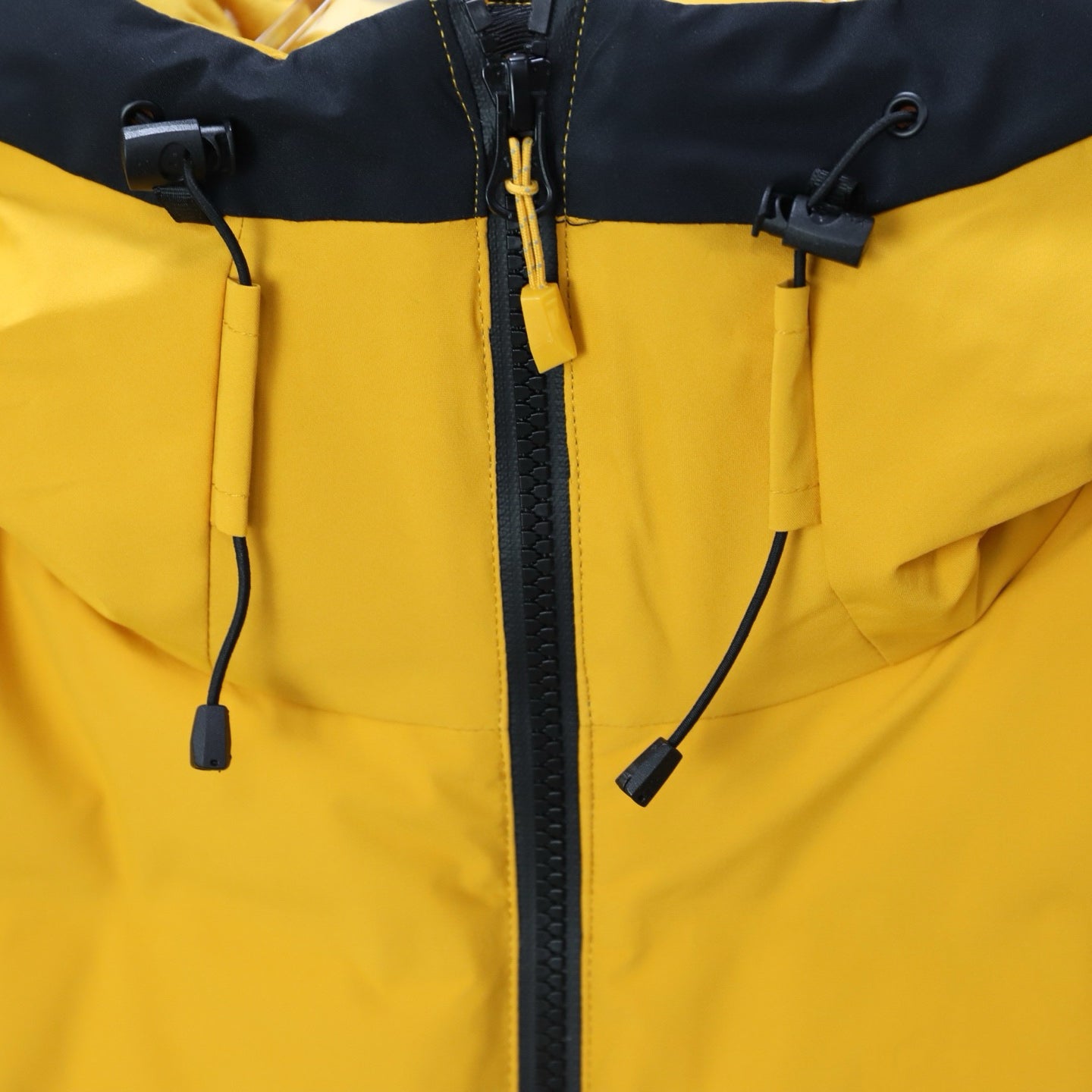 Flix and Ponyo Men's/Women's Waterproof Hooded Duck Down Puffer Jacket for Winter Outdoor Sports Unisex