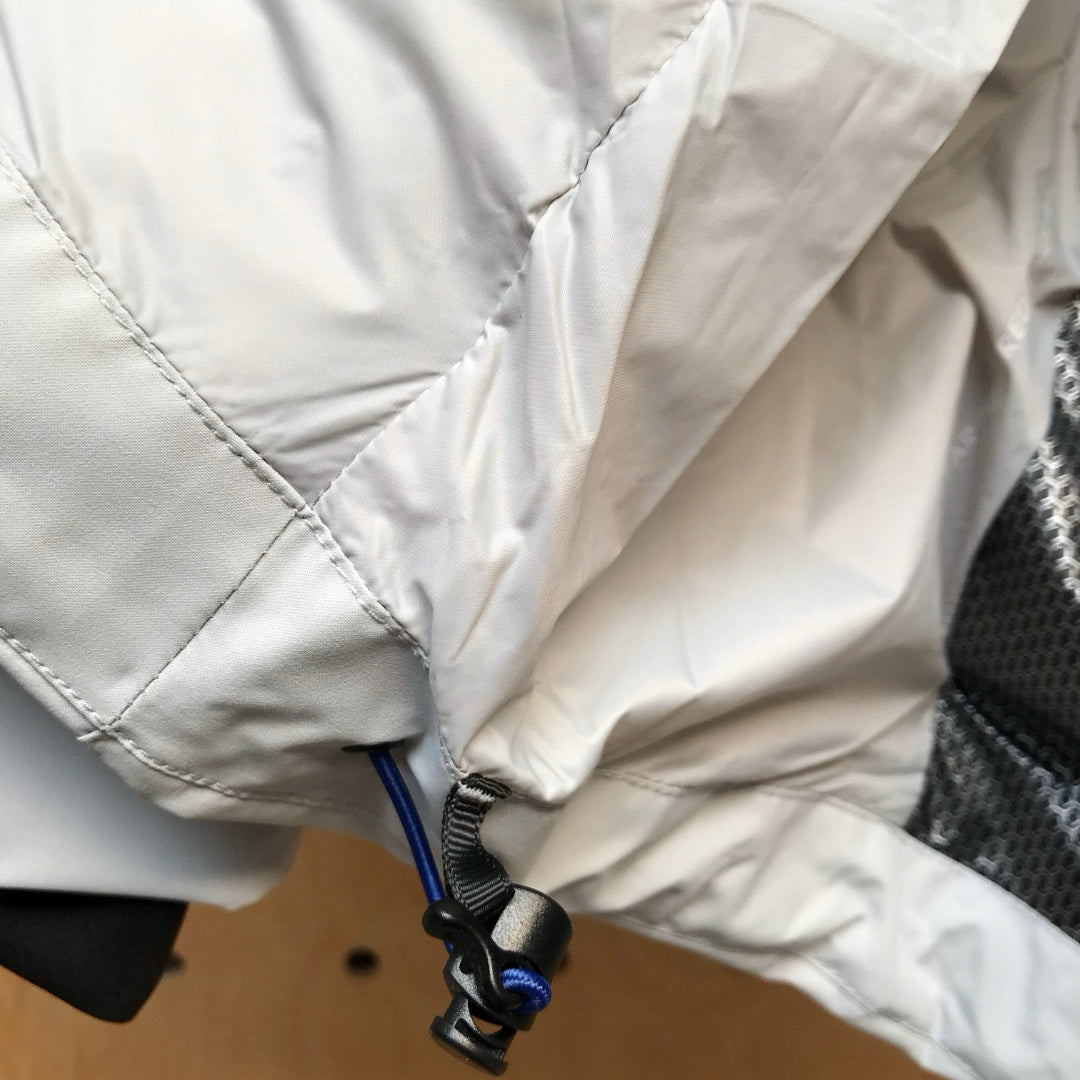 Flix and Ponyo Men's/Women's Waterproof Hooded Duck Down Puffer Jacket for Winter Outdoor Sports Unisex