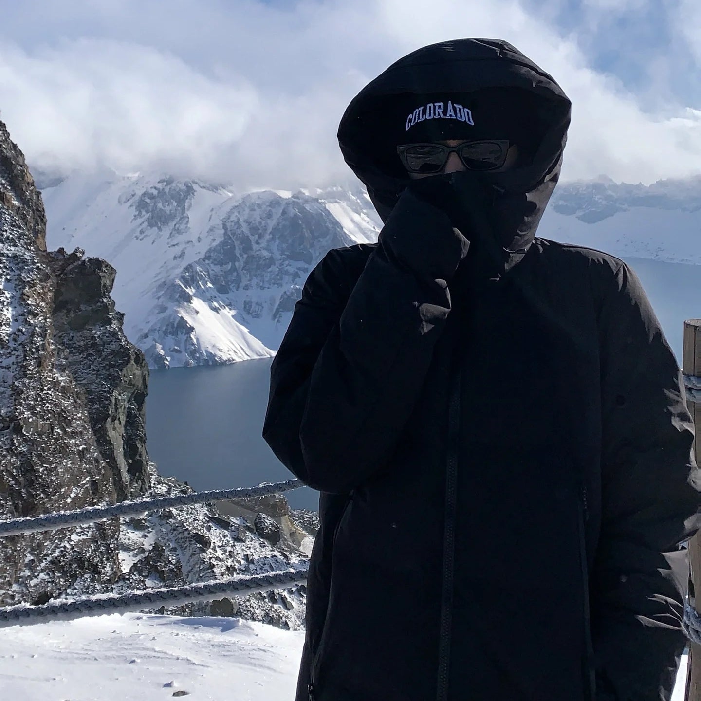 Flix and Ponyo Men's/Women's Waterproof Hooded Duck Down Puffer Jacket for Winter Outdoor Sports Unisex