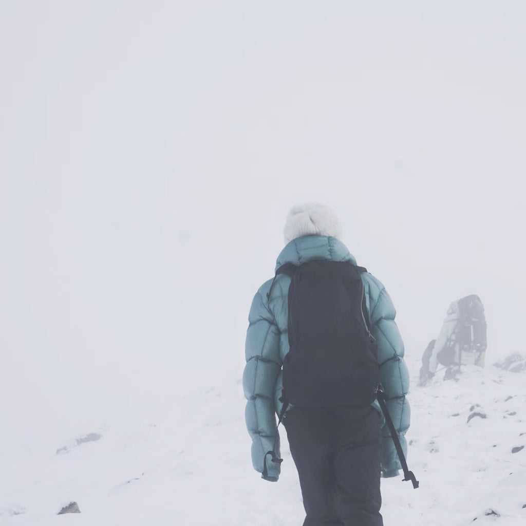 Hooded 1000 Fill Power Water-Repellent Goose Down Lightweight Insulated Outdoor Jacket for Men and Women Unisex Warm  Water-proof with Pocket 1000FP