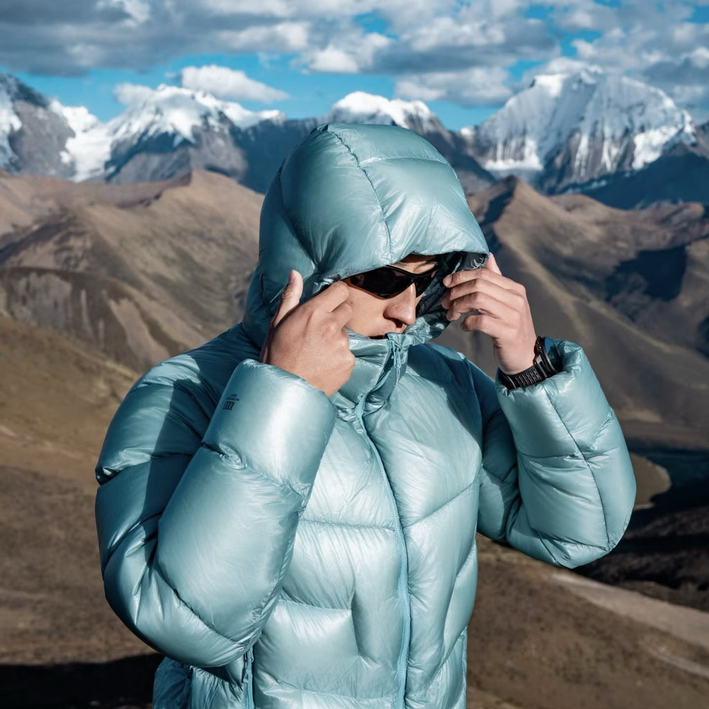 Hooded 1000 Fill Power Water-Repellent Goose Down Lightweight Insulated Outdoor Jacket for Men and Women Unisex Warm  Water-proof with Pocket 1000FP