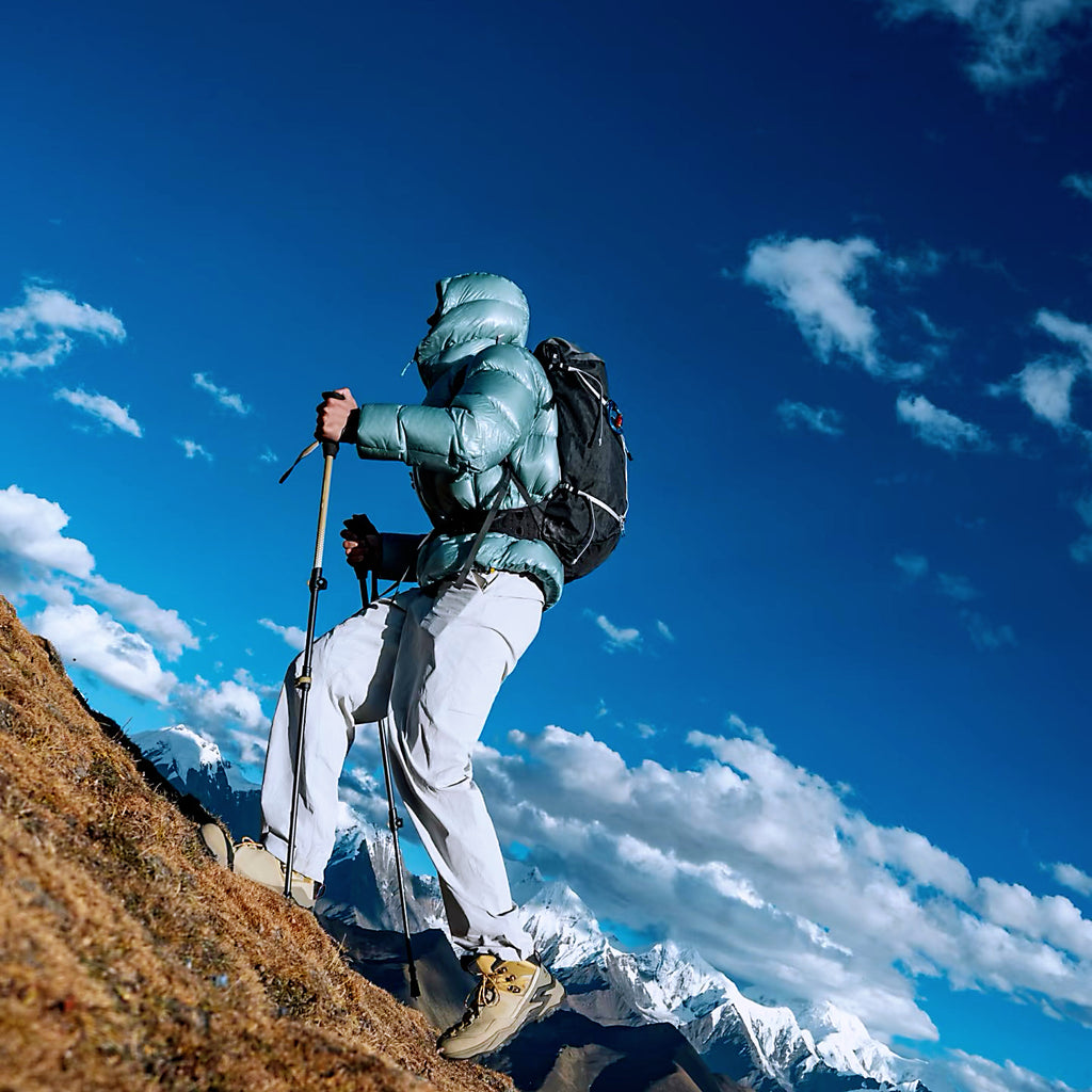 Hooded 1000 Fill Power Water-Repellent Goose Down Lightweight Insulated Outdoor Jacket for Men and Women Unisex Warm  Water-proof with Pocket 1000FP