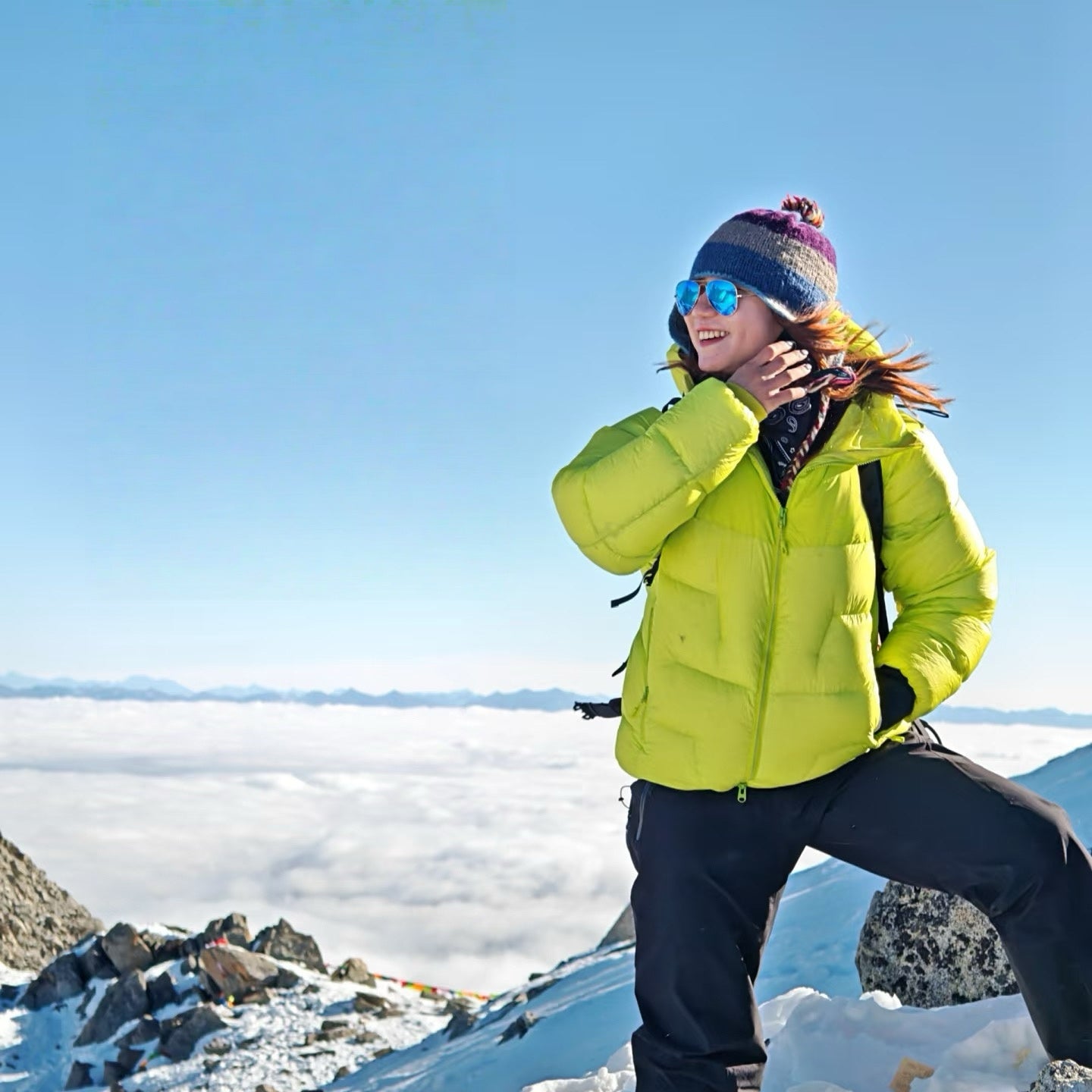 Hooded 1000 Fill Power Water-Repellent Goose Down Lightweight Insulated Outdoor Jacket for Men and Women Unisex Warm  Water-proof with Pocket 1000FP