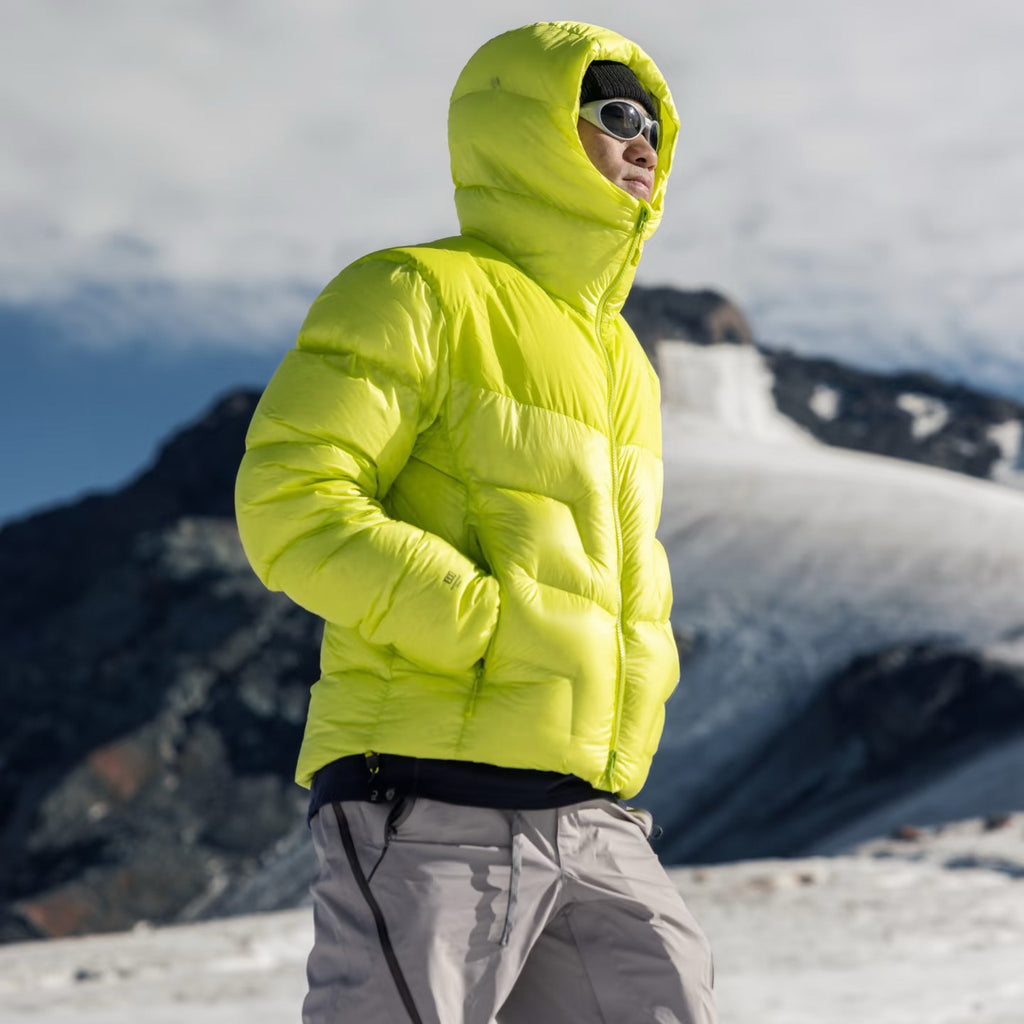 Hooded 1000 Fill Power Water-Repellent Goose Down Lightweight Insulated Outdoor Jacket for Men and Women Unisex Warm  Water-proof with Pocket 1000FP