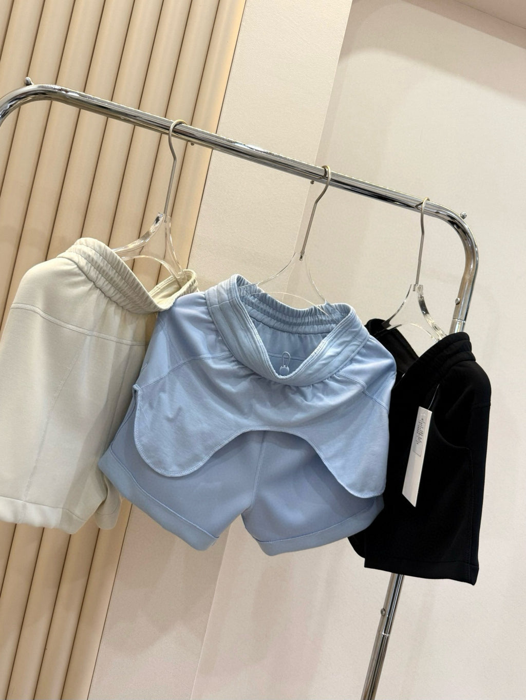 Softstreame Air Layer Movement 4Inch  Magic Pants Casual Loose Versatile Outdoor Summer Yoga Shorts