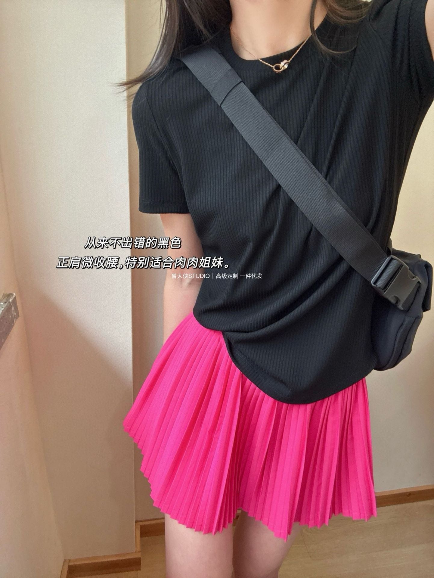 *Alo Curved Hem Short Sleeve25Summer Outdoor Casual Basic Anti-Stripe Versatile Breathable Round Neck Slimming T New T-shirt