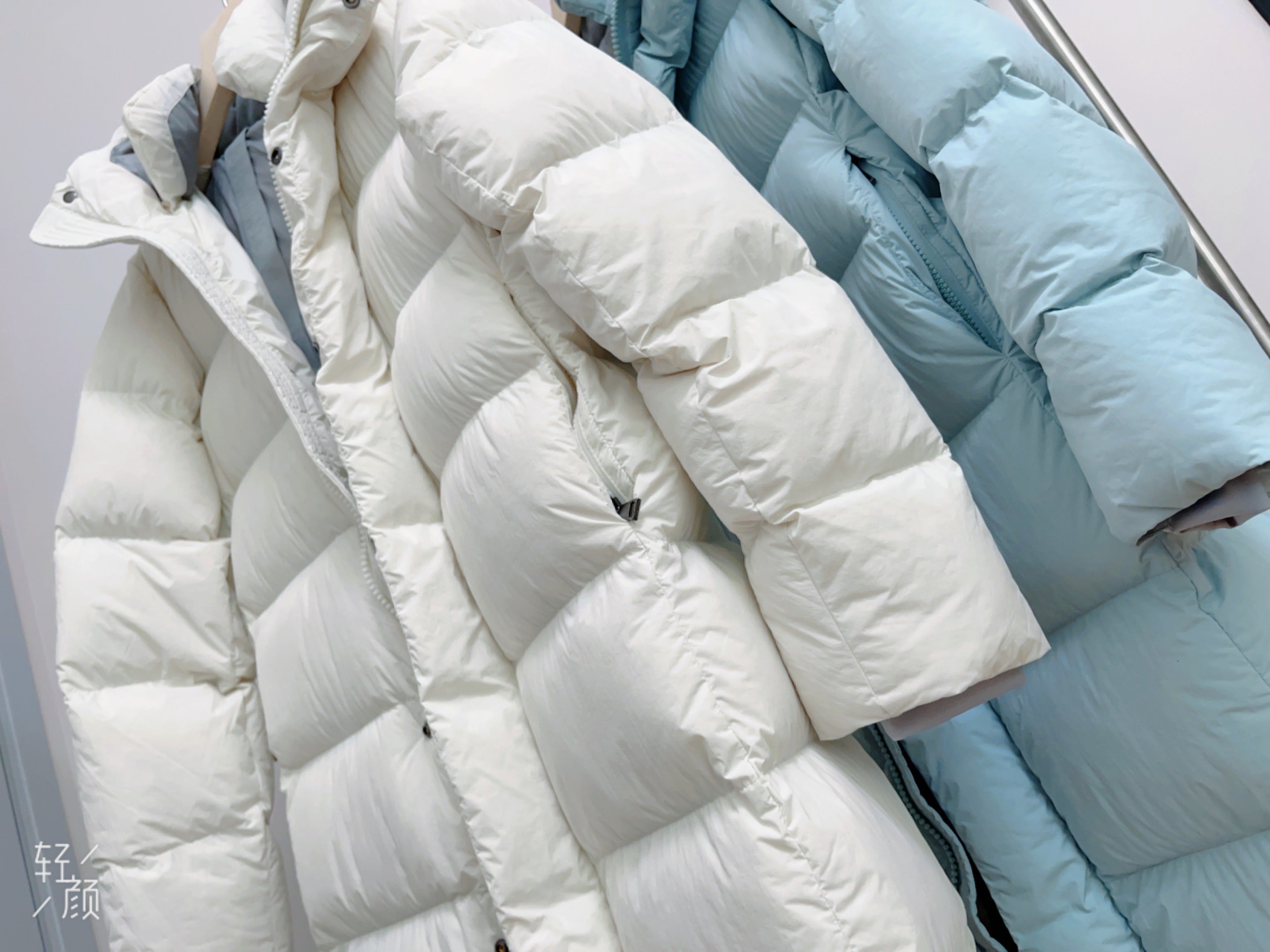 Long Duck Down Jacket With 7  horizontal baffles Hooded Warm Puffy Unisex Women Black White Grey Easy Clean 850FP model2360