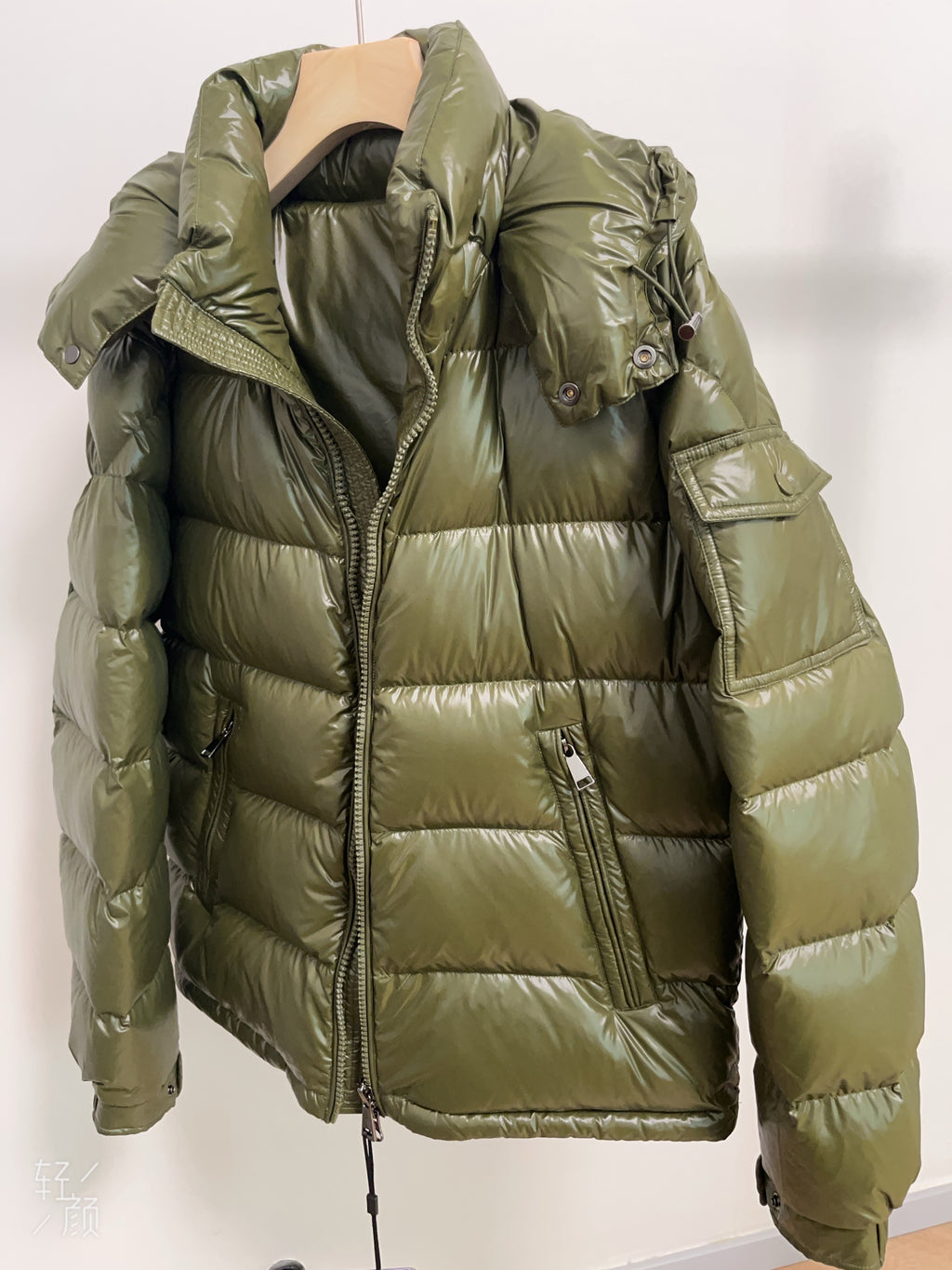 Goose DownJacket hooded  Man Unisex Endurable Easy Clean Warm Lightweight 850FP model 1903