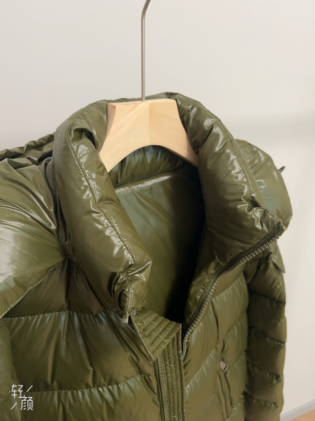 Goose DownJacket hooded  Man Unisex Endurable Easy Clean Warm Lightweight 850FP model 1903