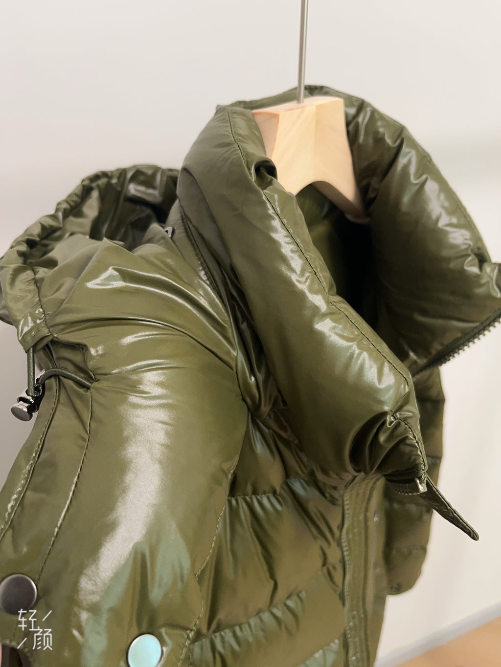 Goose DownJacket hooded  Man Unisex Endurable Easy Clean Warm Lightweight 850FP model 1903