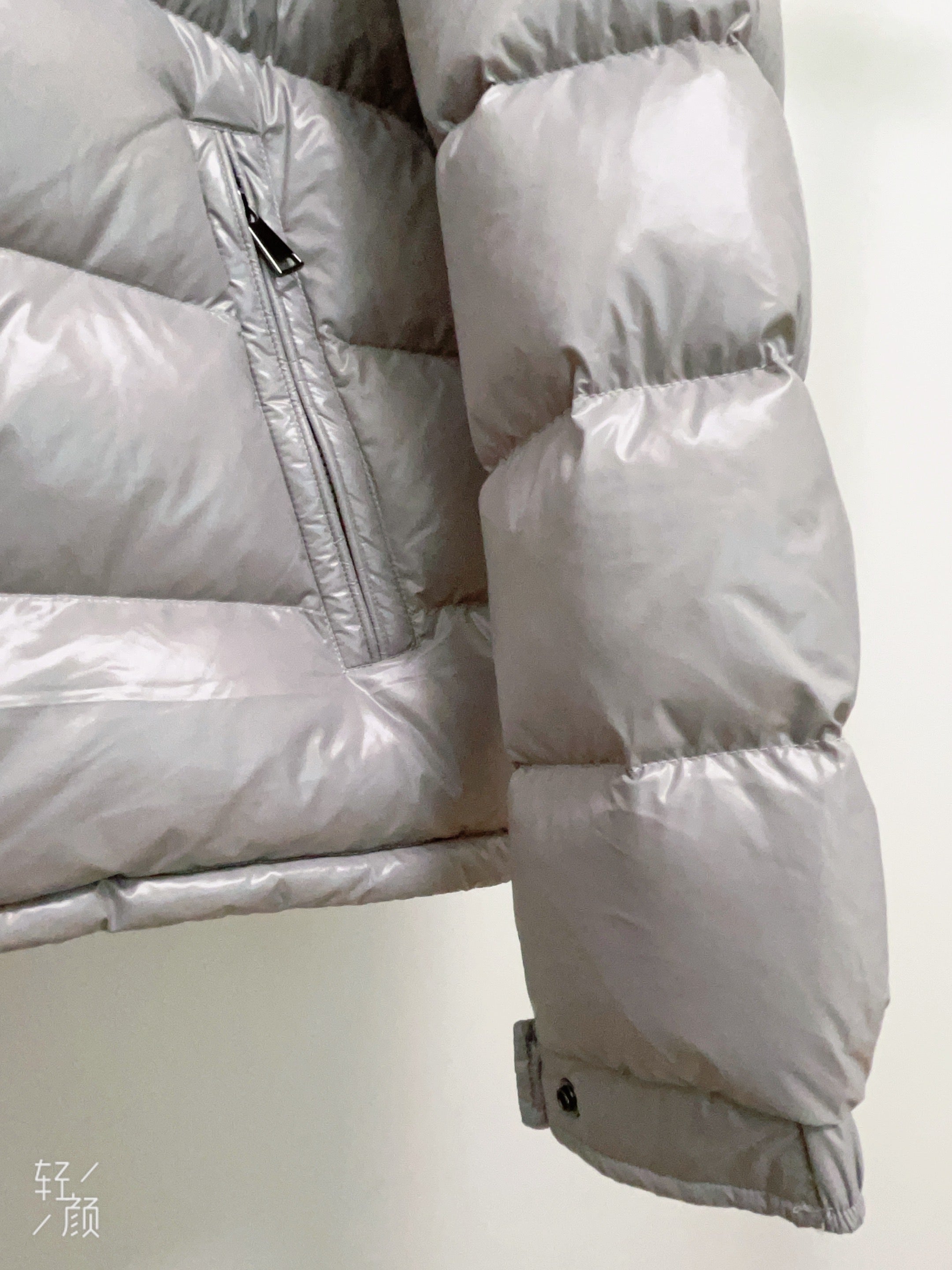 Goose DownJacket hooded  Man Unisex Endurable Easy Clean Warm Lightweight 850FP model 1903