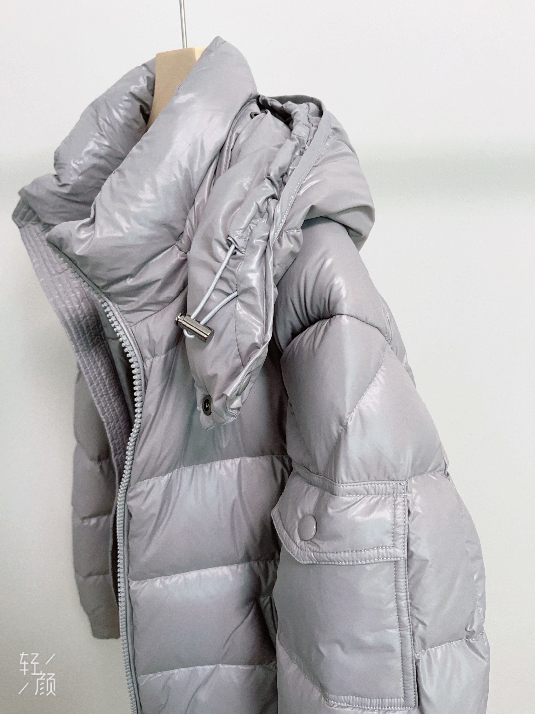 Goose DownJacket hooded  Man Unisex Endurable Easy Clean Warm Lightweight 850FP model 1903