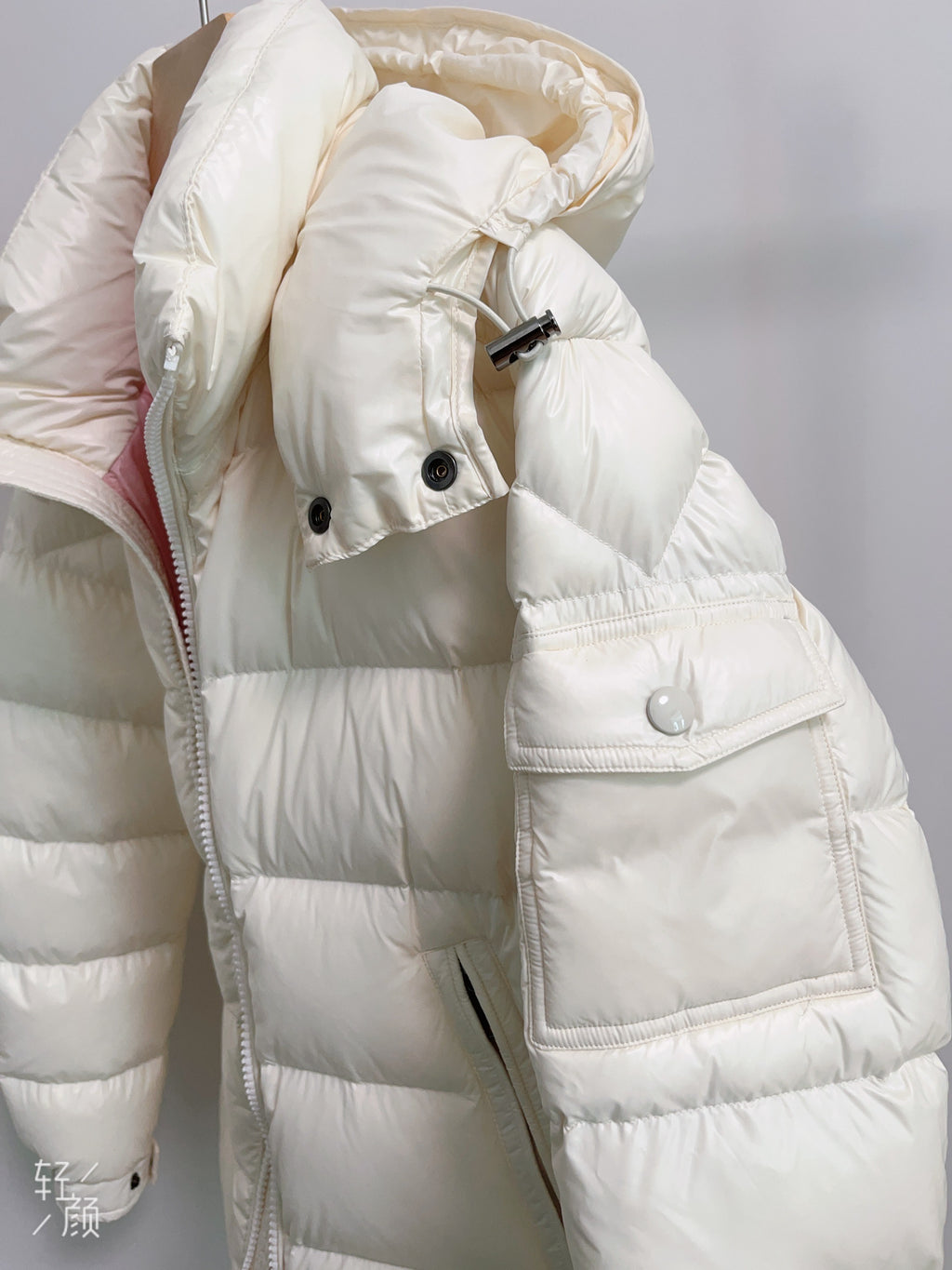 Goose DownJacket hooded  Women Endurable Easy Clean Warm Lightweight 850FP model 1903