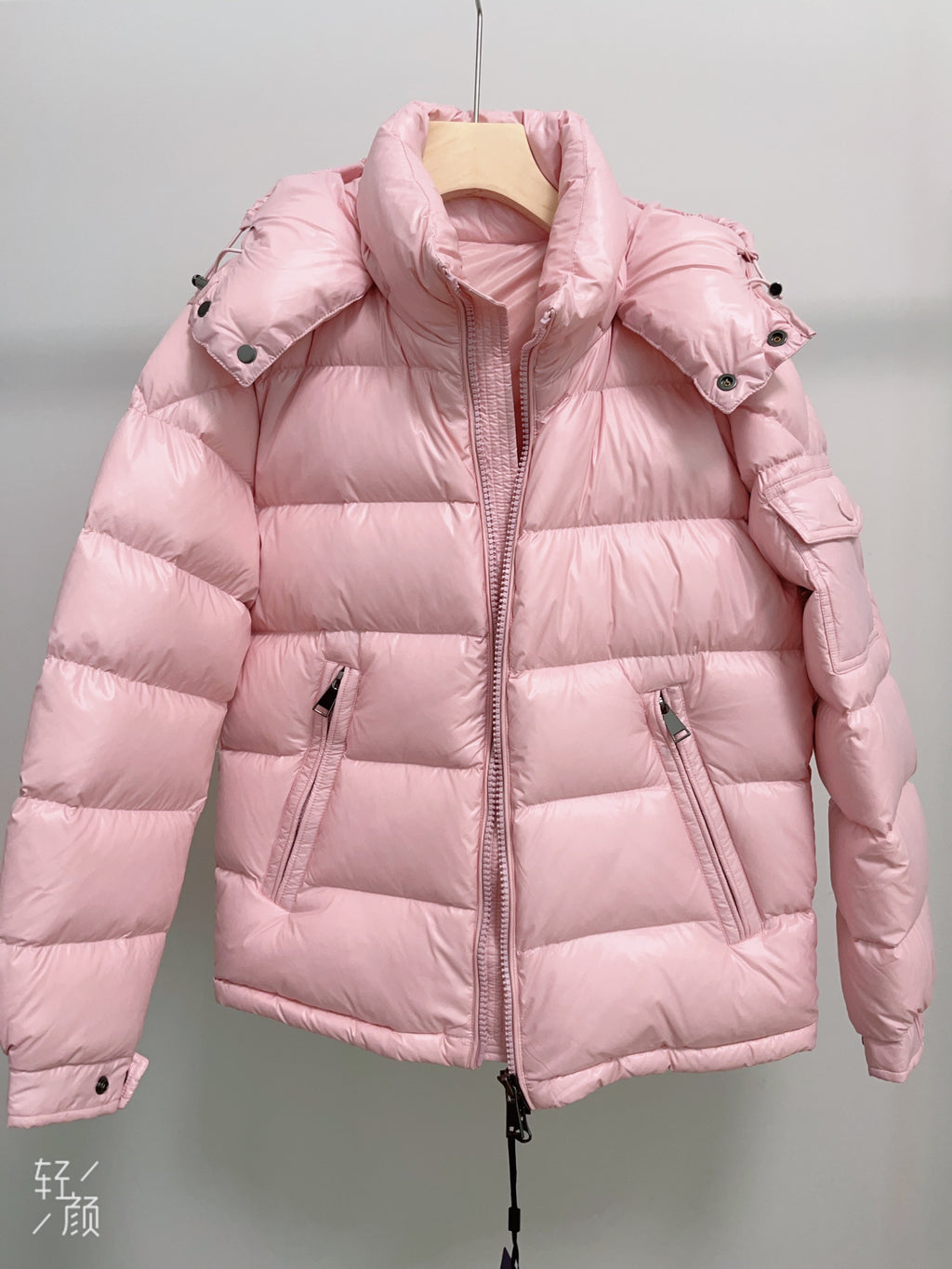 Goose DownJacket hooded  Women Endurable Easy Clean Warm Lightweight 850FP model 1903