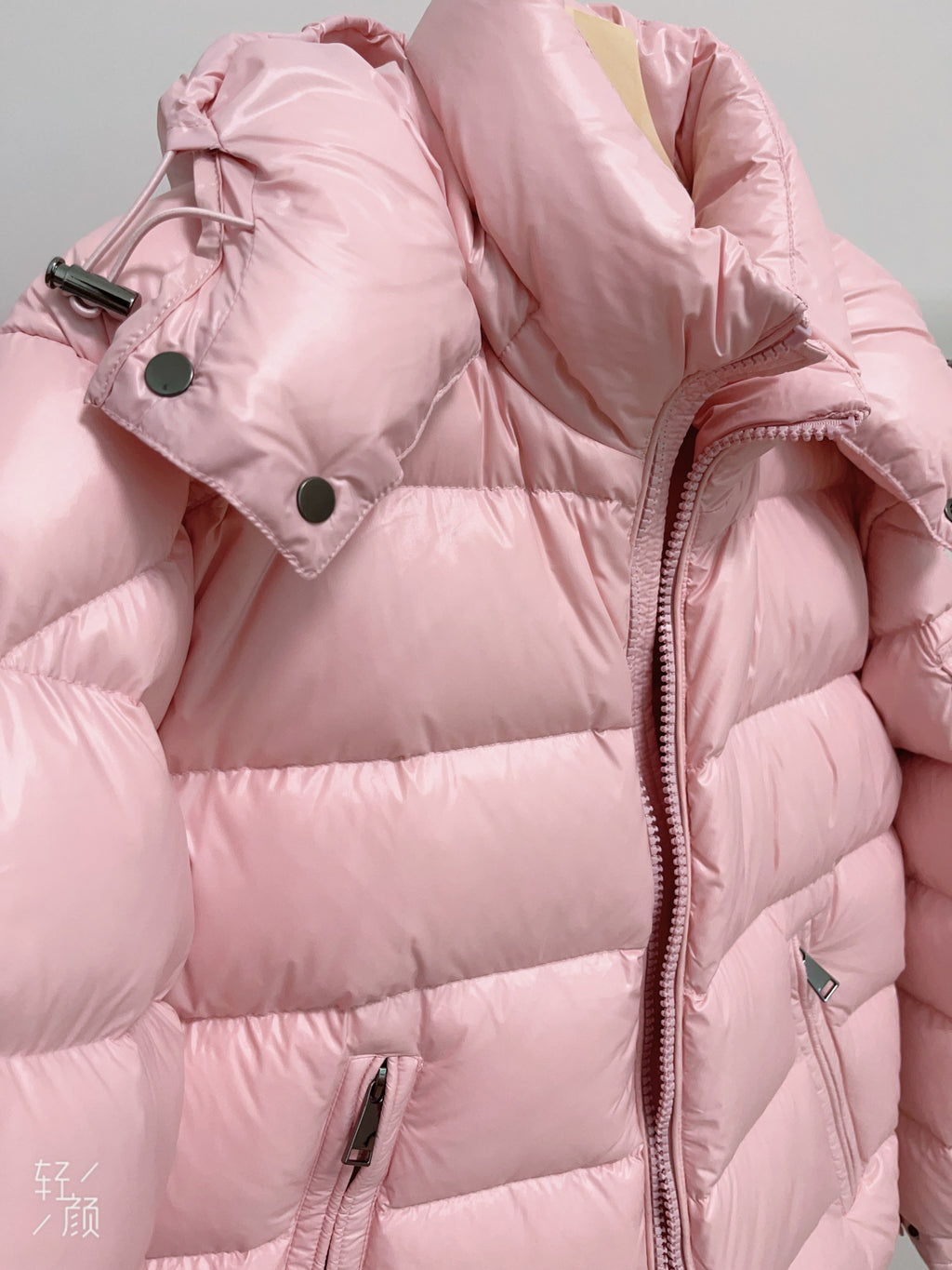 Goose DownJacket hooded  Women Endurable Easy Clean Warm Lightweight 850FP model 1903