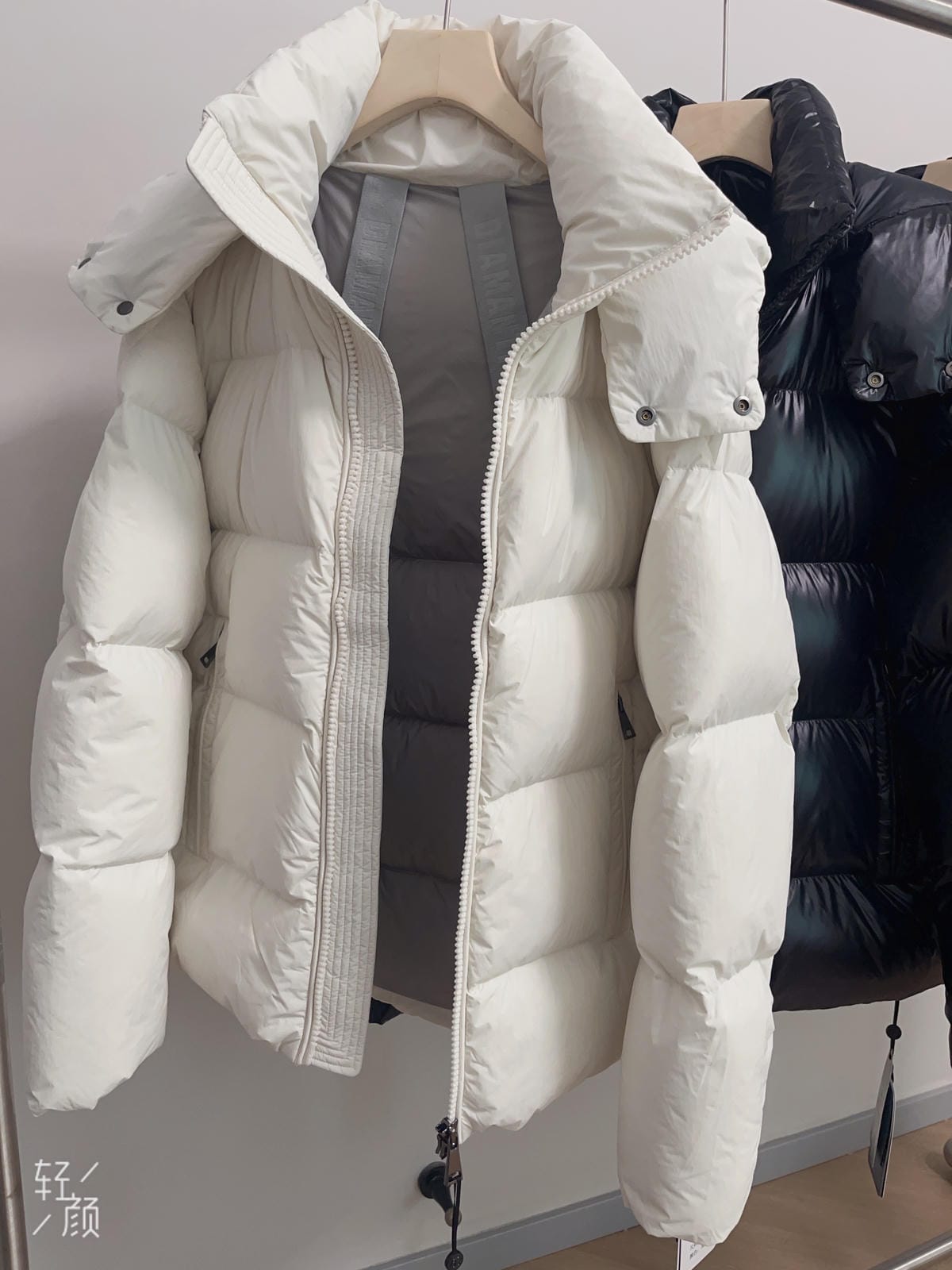 White Duck Down Hooded Jacket Puffy Fluffy Woman Cloud-like Soft Warm Unisex Man Pocket Hood Black 850FP Model2306