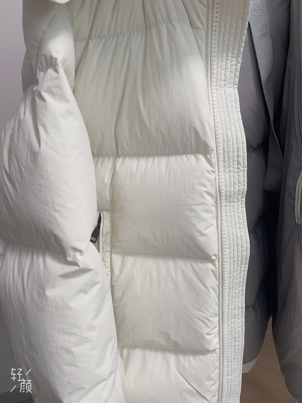 White Duck Down Hooded Jacket Puffy Fluffy Woman Cloud-like Soft Warm Unisex Man Pocket Hood Black 850FP Model2306