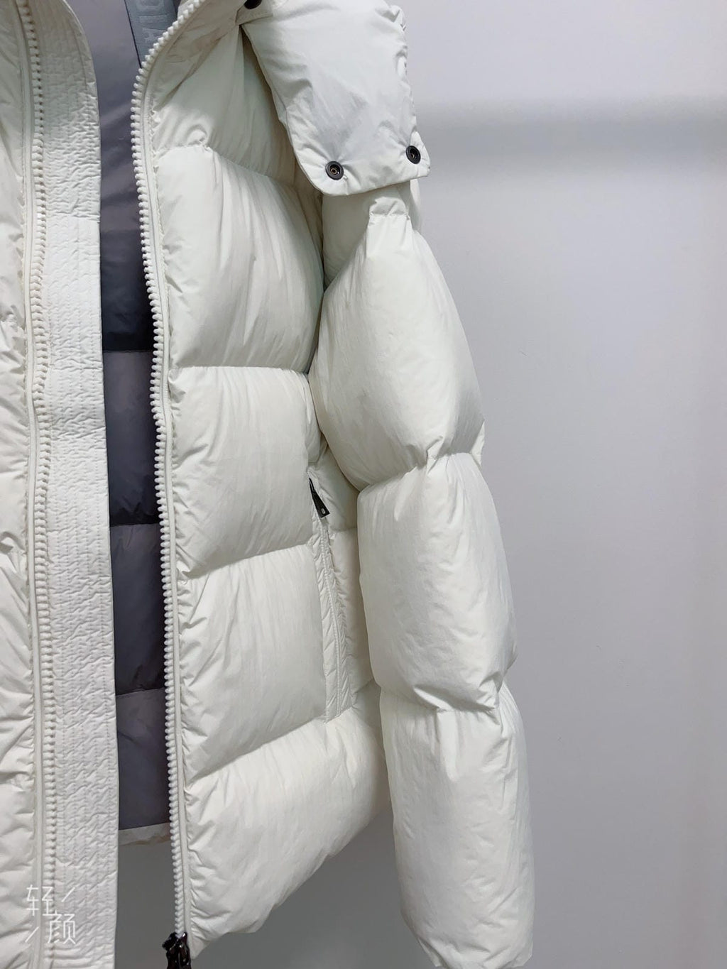 White Duck Down Hooded Jacket Puffy Fluffy Woman Cloud-like Soft Warm Unisex Man Pocket Hood Black 850FP Model2306