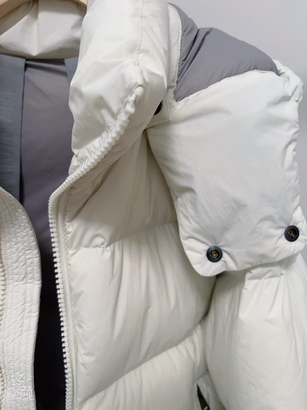 White Duck Down Hooded Jacket Puffy Fluffy Woman Cloud-like Soft Warm Unisex Man Pocket Hood Black 850FP Model2306