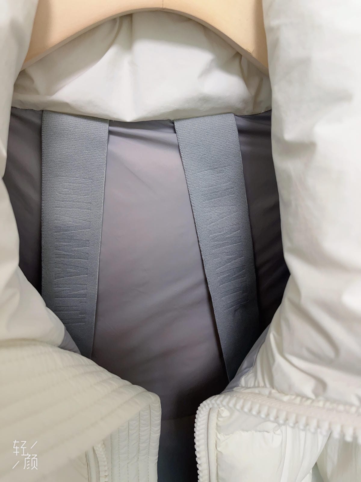 White Duck Down Hooded Jacket Puffy Fluffy Woman Cloud-like Soft Warm Unisex Man Pocket Hood Black 850FP Model2306