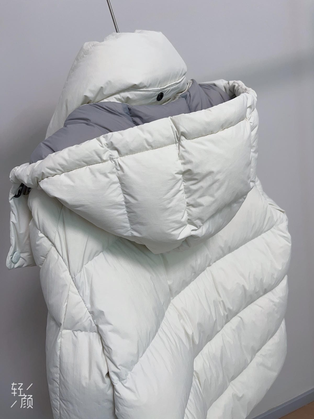 White Duck Down Hooded Jacket Puffy Fluffy Woman Cloud-like Soft Warm Unisex Man Pocket Hood Black 850FP Model2306