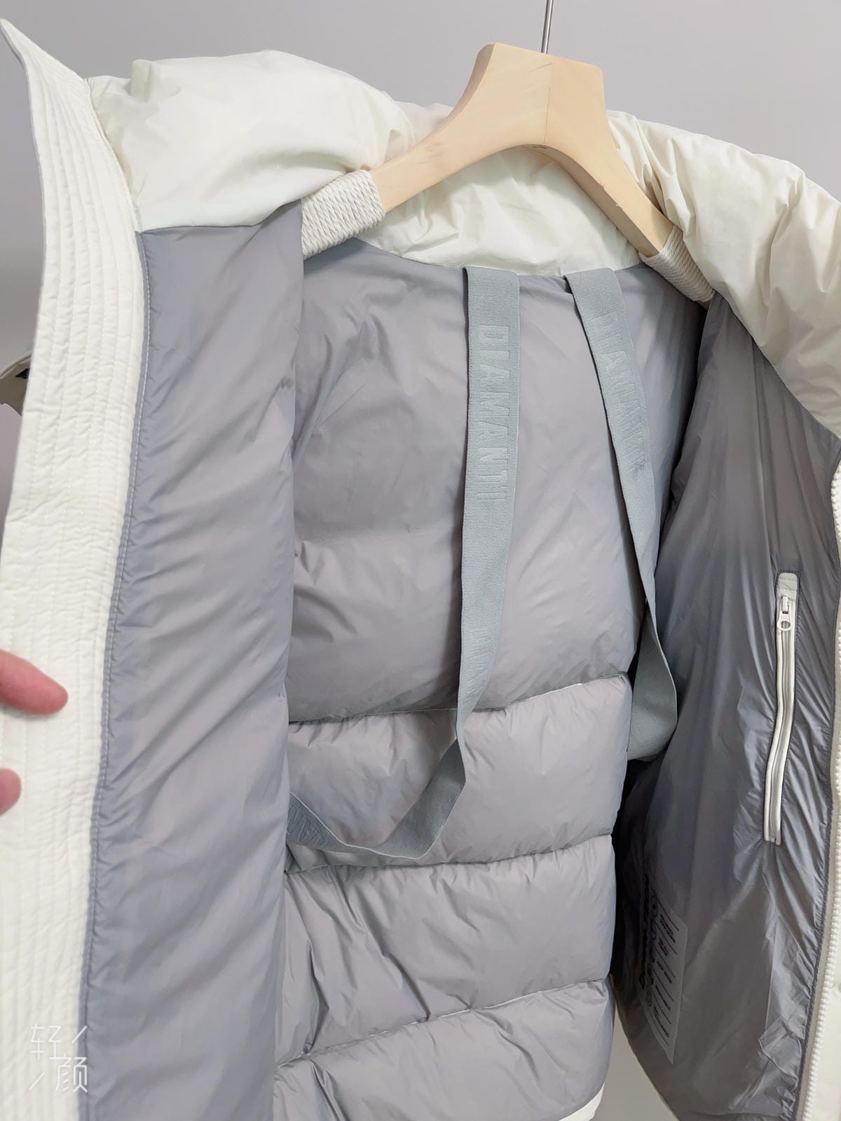 White Duck Down Hooded Jacket Puffy Fluffy Woman Cloud-like Soft Warm Unisex Man Pocket Hood Black 850FP Model2306