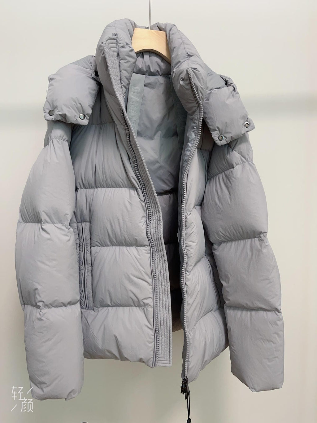 White Duck Down Hooded Jacket Puffy Fluffy Woman Cloud-like Soft Warm Unisex Man Pocket Hood Black 850FP Model2306